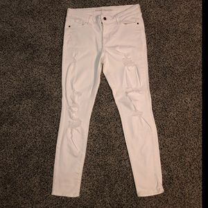 Old Navy Rockstar ripped jeans